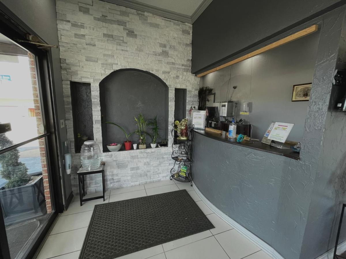 Royal Inn & Suites Mountain Grove Buitenkant foto
