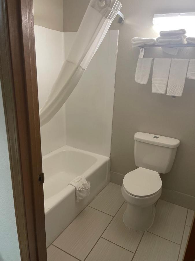 Royal Inn & Suites Mountain Grove Buitenkant foto